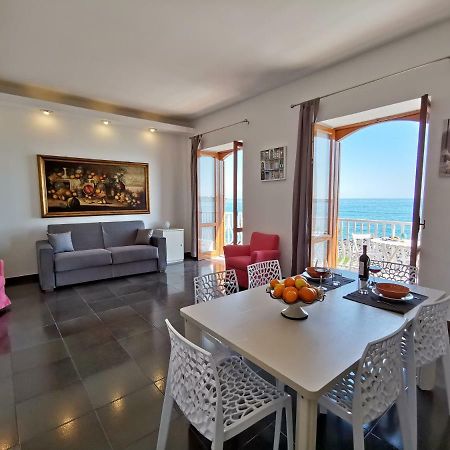 Super Panorama & Astonishing Apartment Seaview จีอาร์ดีนี นักซอส ภายนอก รูปภาพ